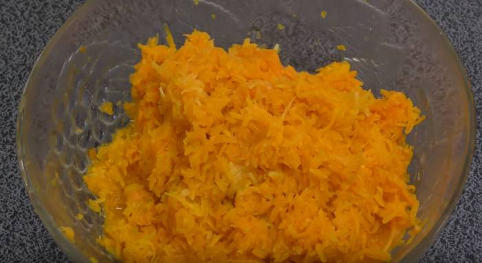 Как приготовить морковную запеканку с творогом в духовке и мультиварке по пошаговому рецепту с фото