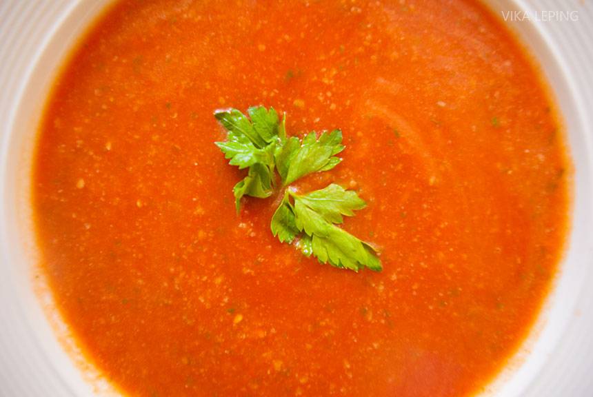 Классический томатный суп гаспачо