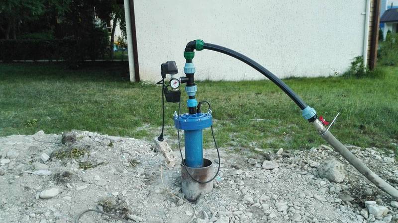 Обустройство скважины на воду своими руками: как правильно обустроить источник воды