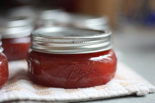 Варенье из ревеня с апельсином и лимоном, бананом и клубникой — рецепты с фото и видео