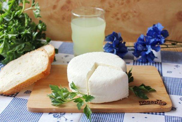 Сыр российский домашнего приготовления