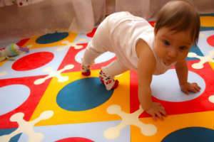 Мягкий пол для детских комнат — красиво, удобно и безопасно