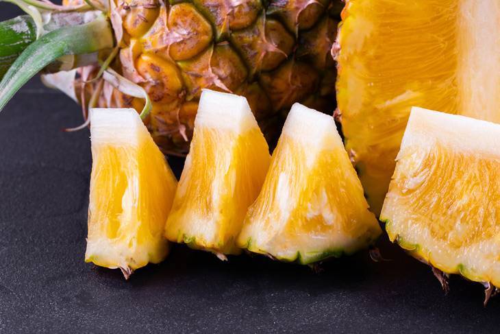 Как сохранить ананас до нового года?