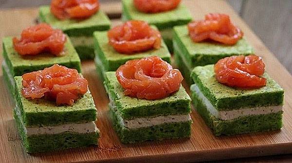 Пирожное-закуска в виде суши