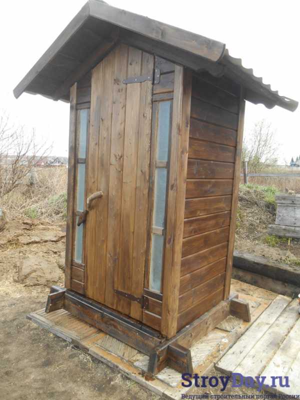 Как построить деревянный туалет на даче своими руками