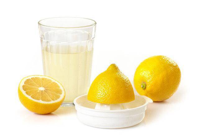 Яркий и сочный лимон — обсудим его пользу и вред для организма