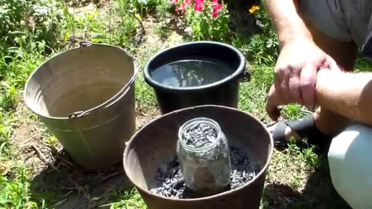 Как использовать золу при выращивании растений
