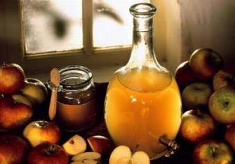 Как приготовить натуральный яблочный уксус без сахара дома?