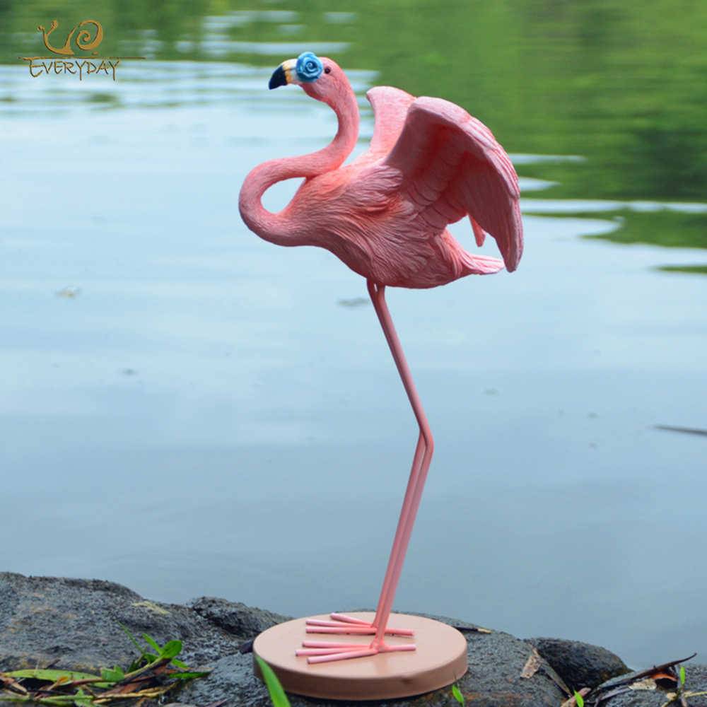 Фигура садового фламинго из Китая
