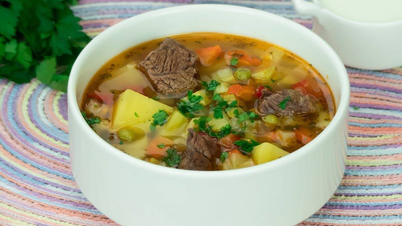 Овощной суп с кабачками и капустой