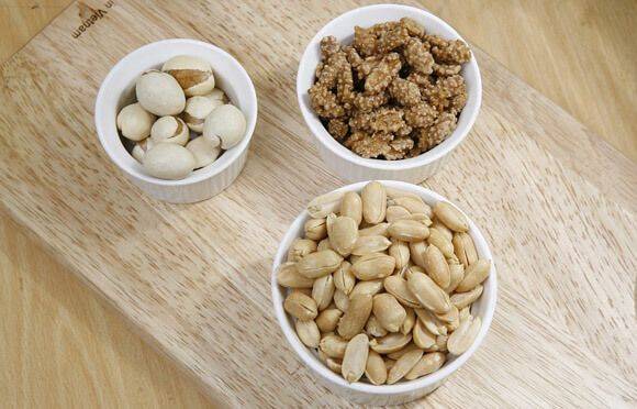 Земляной арахис: польза и вред ореха, противопоказания к употреблению