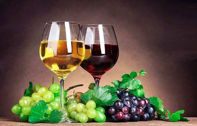 Как правильно хранить домашнее вино