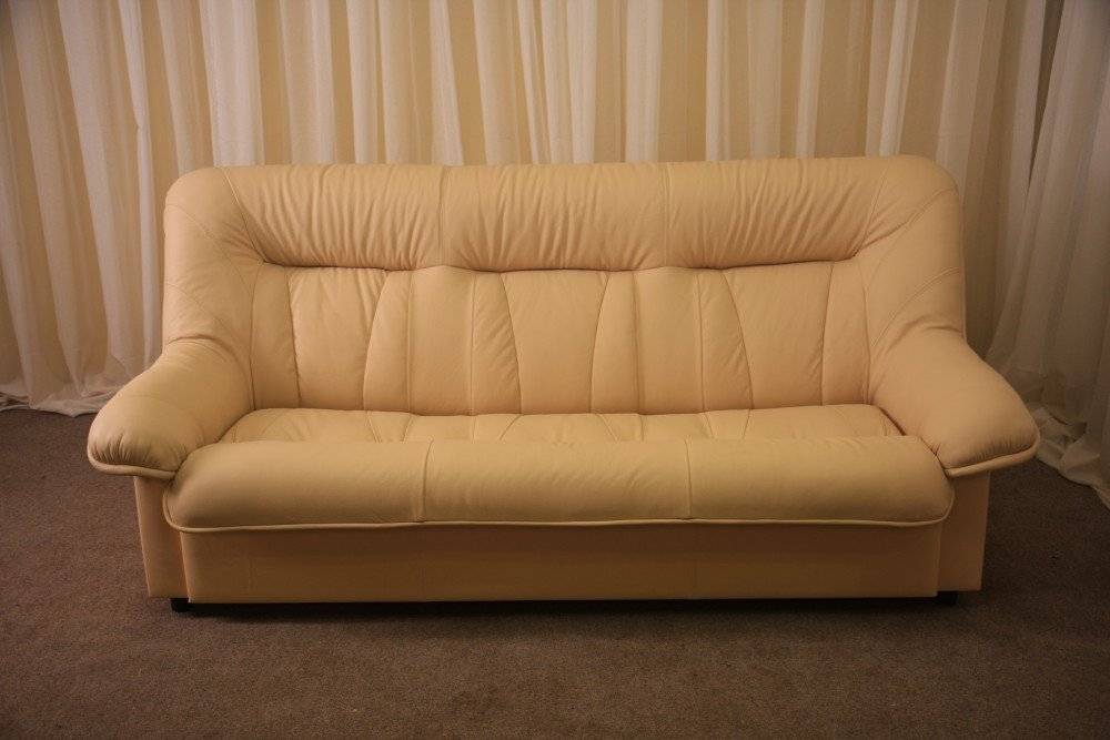 Как перетянуть старый диван своими руками: пошаговый мастер-класс