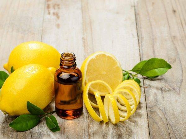 Применение эфирного масла лимона для волос