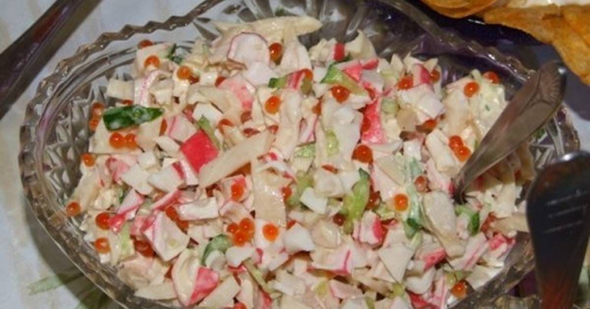 Салат с кальмарами и креветками: 6 самых вкусных пошаговых рецептов