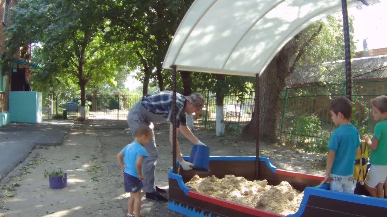 Как сделать детскую песочницу на даче своими руками (пошаговая инструкция)
