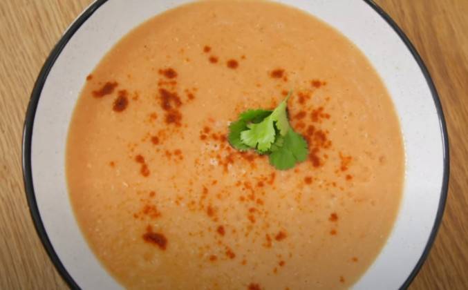 Легкий суп из чечевицы с картошкой