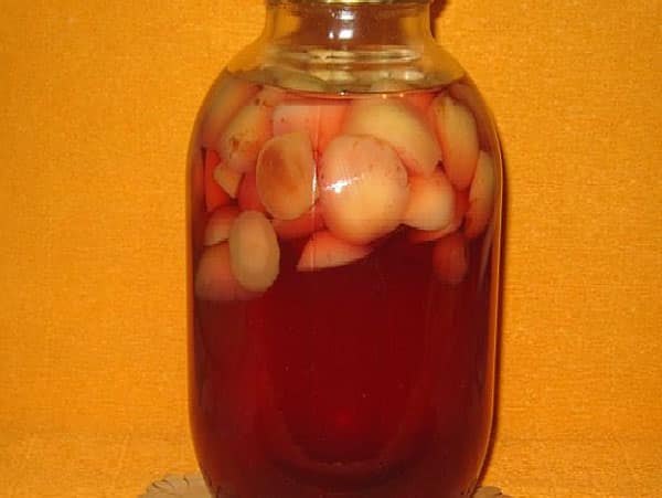 Компот из вишни на зиму: 10 простых рецептов на 3 литровую банку