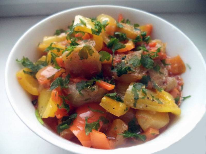 Как приготовить соте из овощей с баклажанами и кабачками: лучшие рецепты для мультиварки, духовки, сотейника