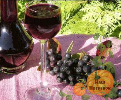 Как приготовить вино из черноплодной рябины в домашних условиях по простому рецепту