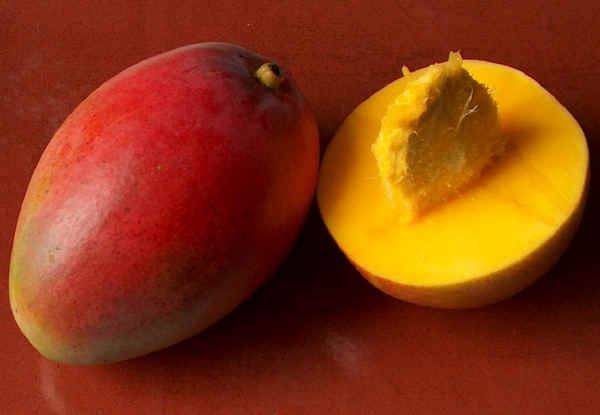 Экзотический фрукт лонган, калорийность, полезные свойства