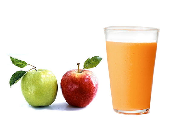 Полезные свойства и возможный вред яблочного сока: свежевыжатого, с добавками, из пакета
