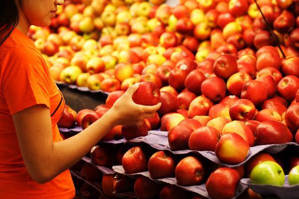 Какие витамины можно найти в яблоках?