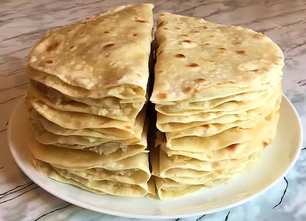 Кыстыбый - это национальное татарское блюдо, и каждая татарочка знает, как его приготовить.